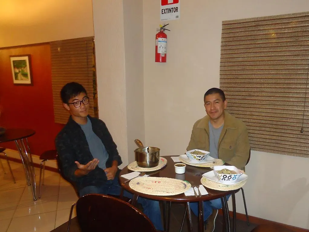 Hostal Casa Valladolid 基多 招待所