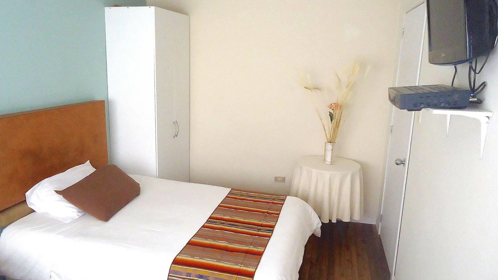 Hostal Casa Valladolid 基多 招待所